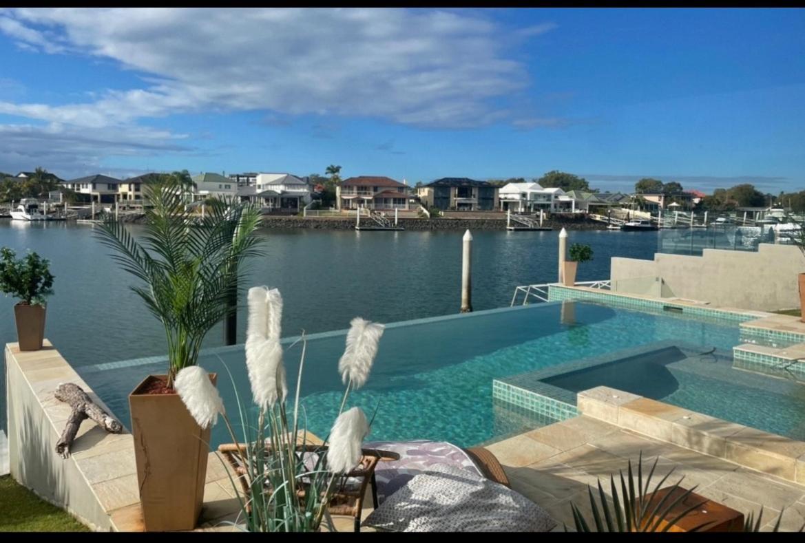 Bella Vista Bed And Breakfast Of Raby Bay Cleveland Exteriör bild