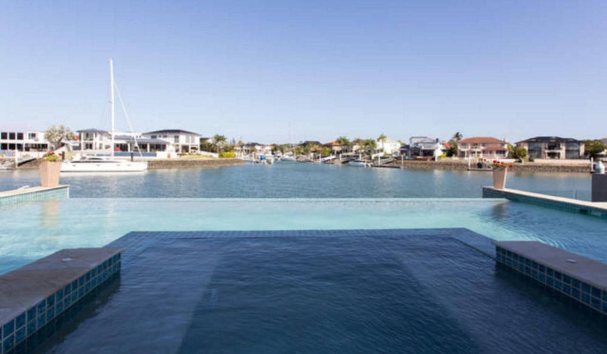 Bella Vista Bed And Breakfast Of Raby Bay Cleveland Exteriör bild