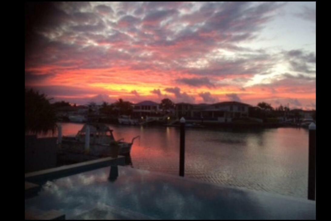 Bella Vista Bed And Breakfast Of Raby Bay Cleveland Exteriör bild
